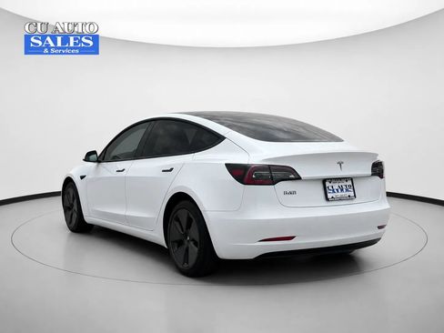 Used 2021 Tesla Model 3 Standard Range Plus RWD image 5