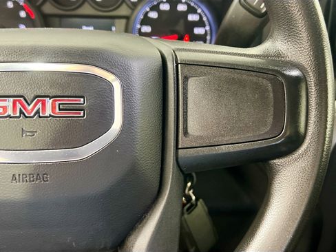 Used 2023 GMC Sierra 2500 Pro w/ Convenience Package image 17