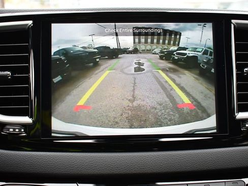 New 2026 Chrysler Voyager LX FWD image 19