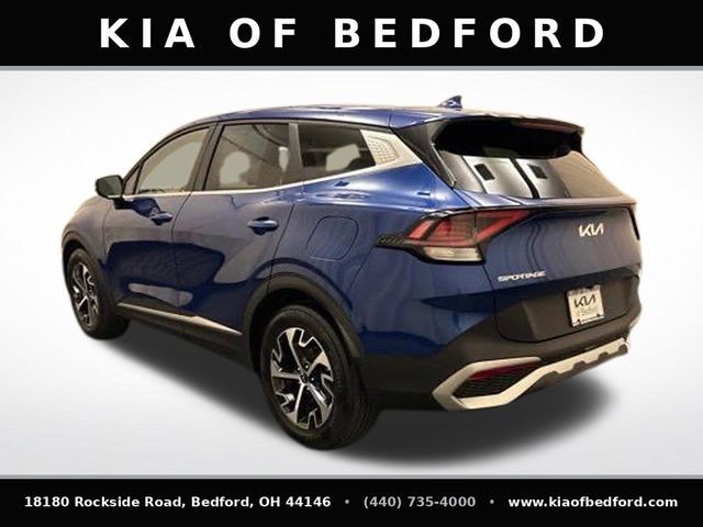 Certified 2025 Kia Sportage EX FWD image 9