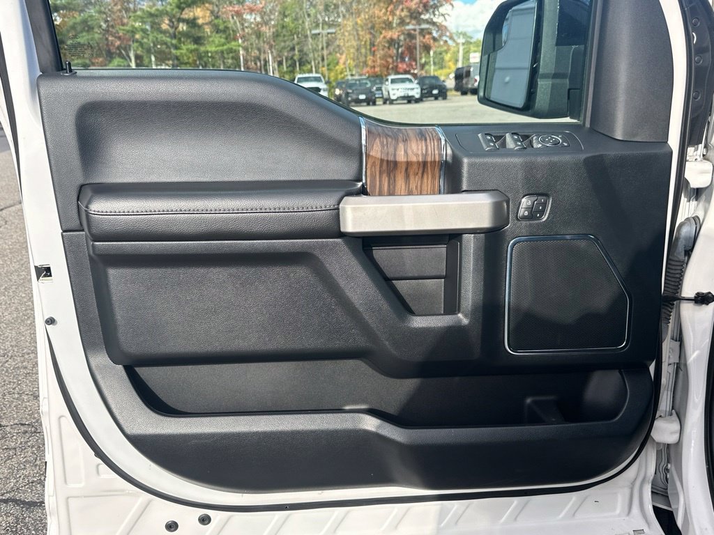 Used 2019 Ford F150 Lariat AWD/4WD image 13