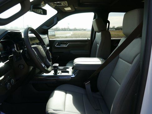 New 2026 Chevrolet Silverado 1500 LTZ w/ LTZ Premium Package image 14