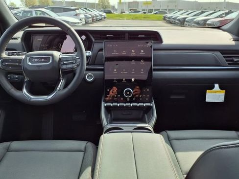 New 2026 GMC Terrain AT4 w/ Convenience Package III image 20