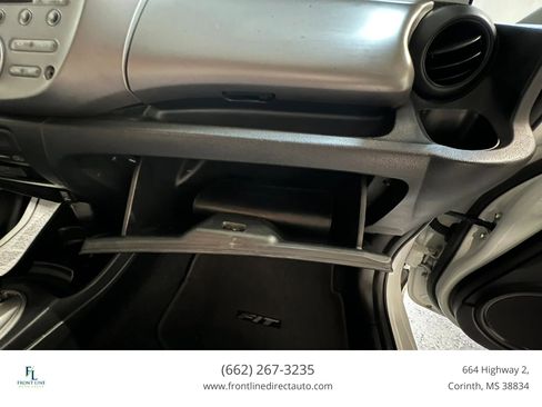 Used 2009 Honda Fit image 19