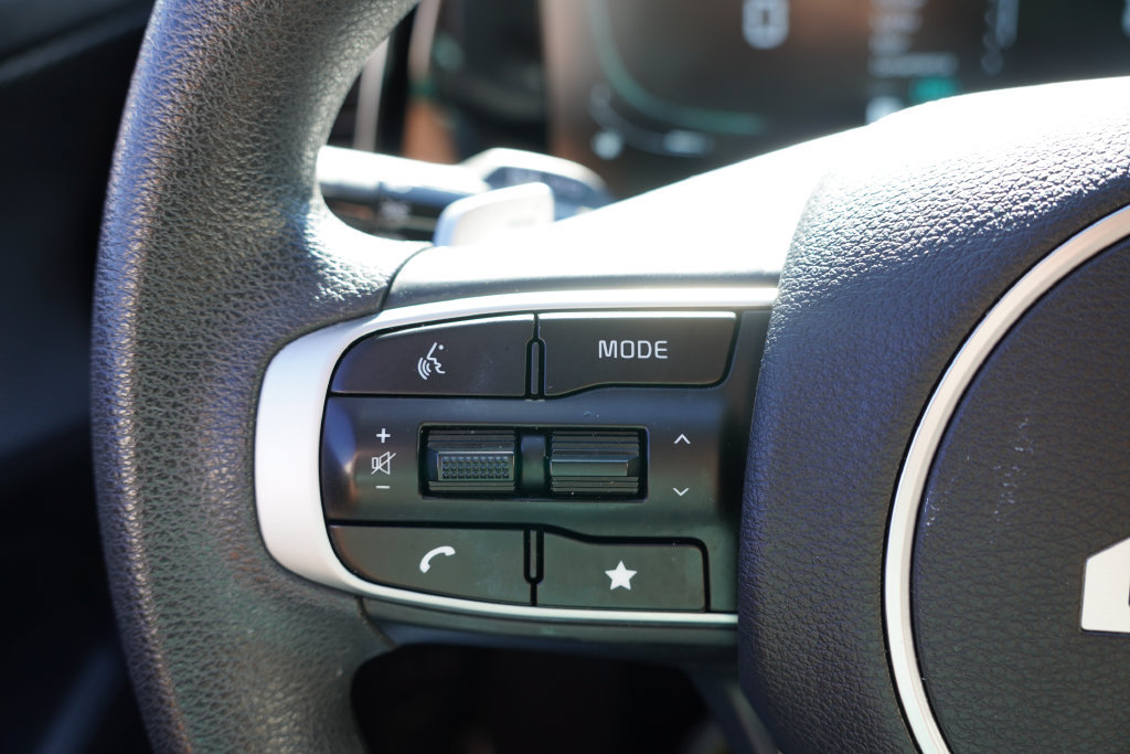 Certified 2024 Kia Sportage LX AWD/4WD image 29