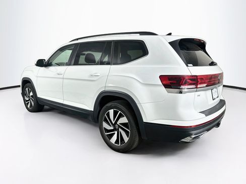 Used 2025 Volkswagen Atlas SE FWD image 5