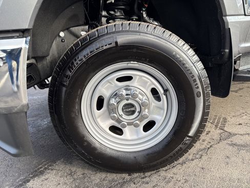 Used 2025 Ford F250 XL w/ XL Driver Assist Package image 44