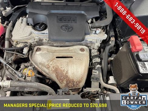 Used 2018 Toyota RAV4 XLE image 7