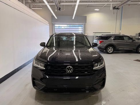 Used 2023 Volkswagen Atlas SEL R-Line AWD/4WD image 8