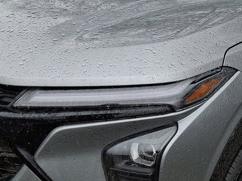 New 2026 Chevrolet Trax LT w/ Driver Confidence Package image 3