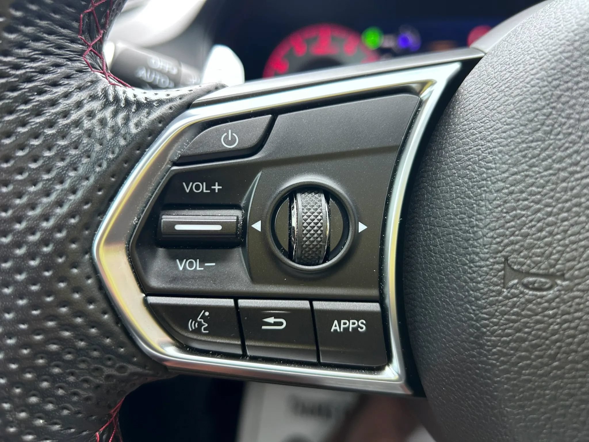 Used 2023 Acura RDX w/ Advance Package FWD image 39