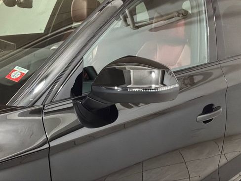 Used 2023 Audi SQ5 Premium Plus w/ Premium Plus Package image 25