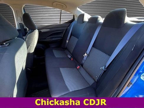 Used 2020 Nissan Versa S image 20