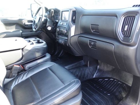 Used 2022 Chevrolet Silverado 2500 W/T w/ WT Convenience Package AWD/4WD image 33