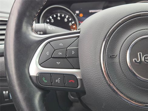 Used 2021 Jeep Compass Limited AWD/4WD image 29