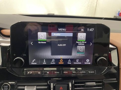 Used 2022 Nissan Pathfinder Platinum w/ Cargo Package image 3