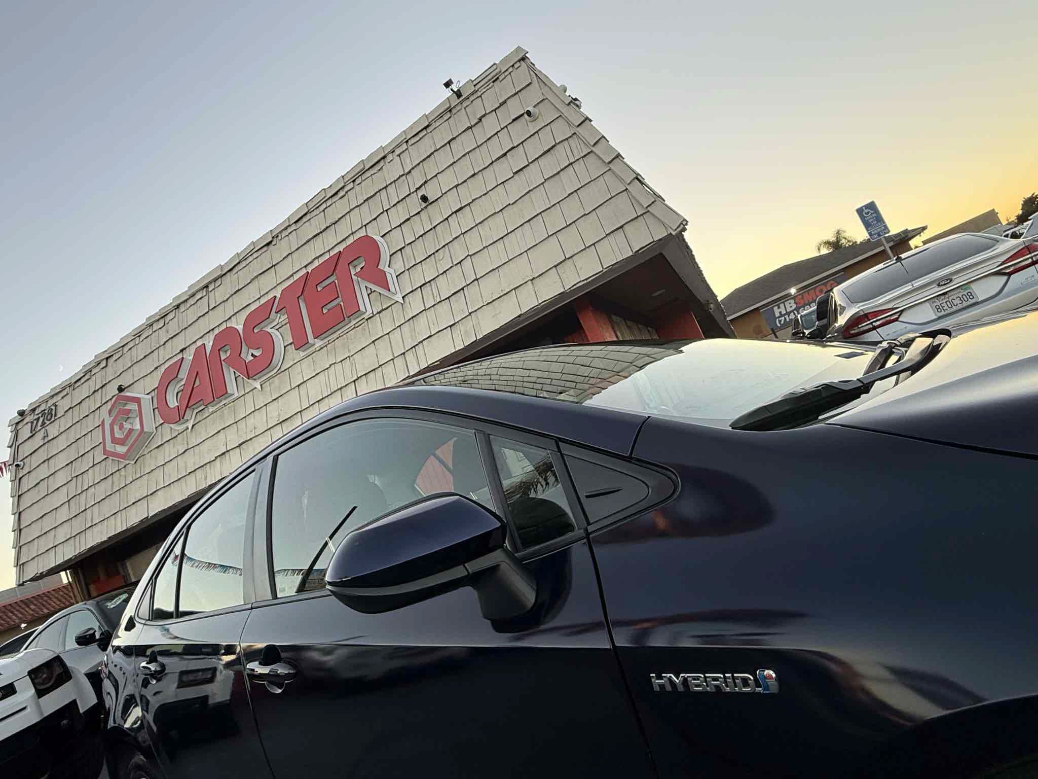 Used 2020 Toyota Corolla LE FWD image 13