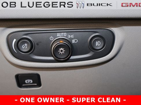 Certified 2024 GMC Terrain SLT image 26