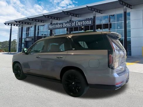 Used 2022 Cadillac Escalade Sport Platinum AWD/4WD image 6