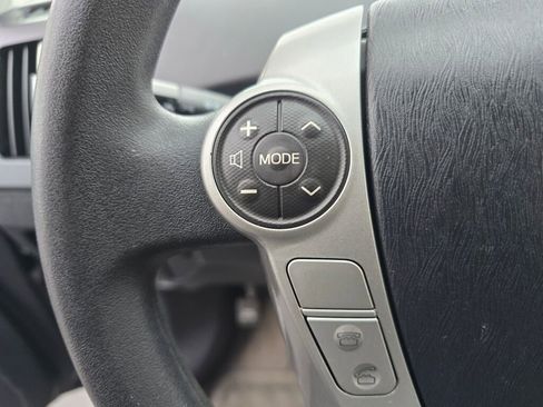 Used 2014 Toyota Prius Four image 23