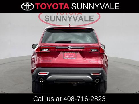 Used 2025 Toyota Grand Highlander AWD Hybrid image 9