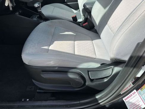 Used 2023 Kia Rio S image 23