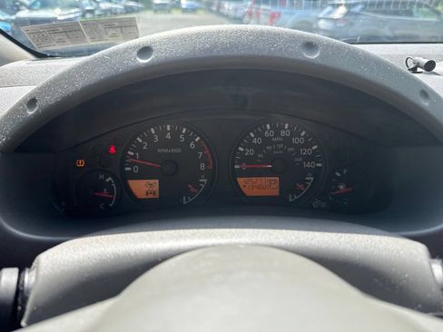 Used 2014 Nissan Frontier SV AWD/4WD image 10