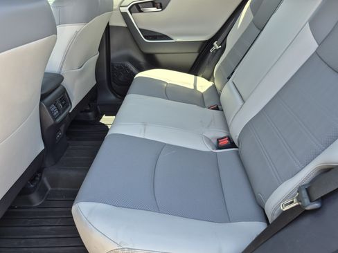 Used 2025 Toyota RAV4 Limited w/ Advanced Technology Package FWD image 17