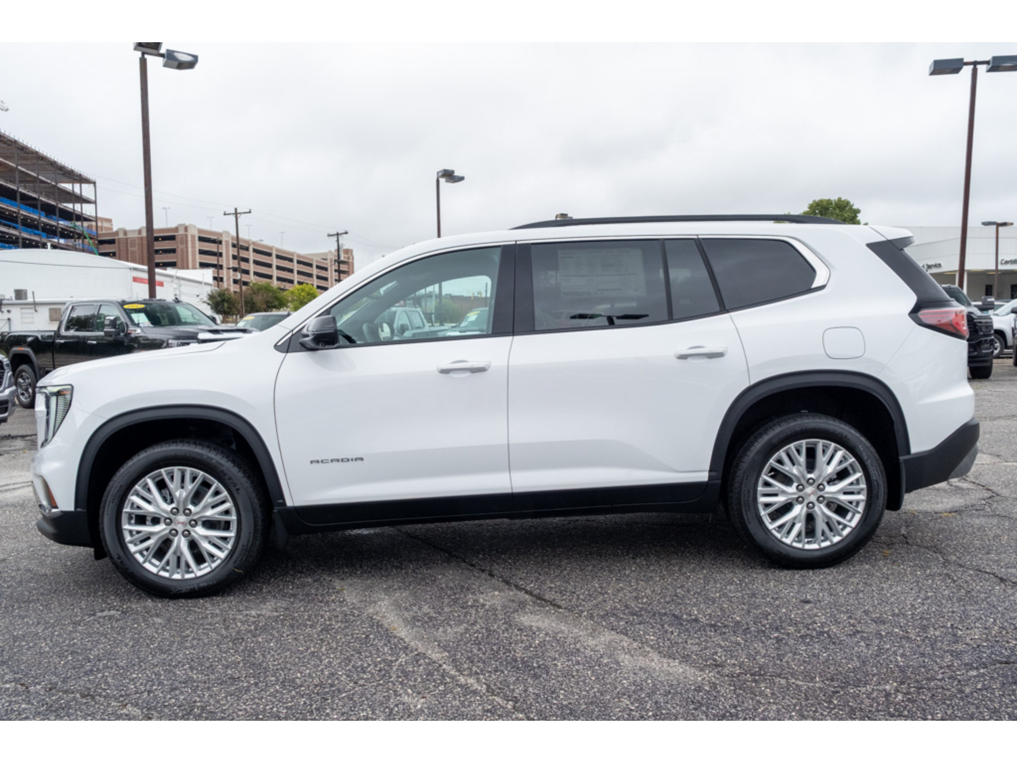 New 2027 GMC Acadia Elevation w/ Elevation Premium Package FWD image 5