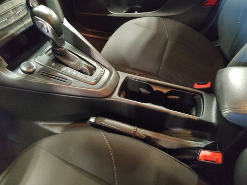 Used 2016 Ford Focus SE FWD image 26