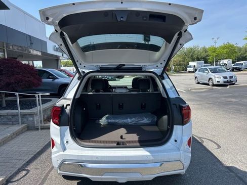 New 2026 GMC Terrain Denali w/ LPO, Floor Liner Package AWD/4WD image 37