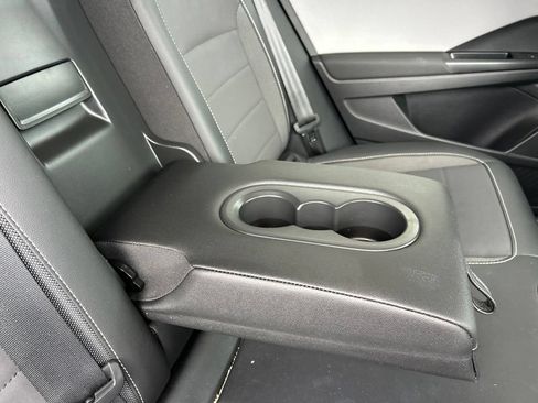 Used 2022 Volkswagen Taos SE FWD image 49
