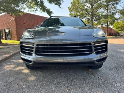 Used 2019 Porsche Cayenne AWD/4WD image 9