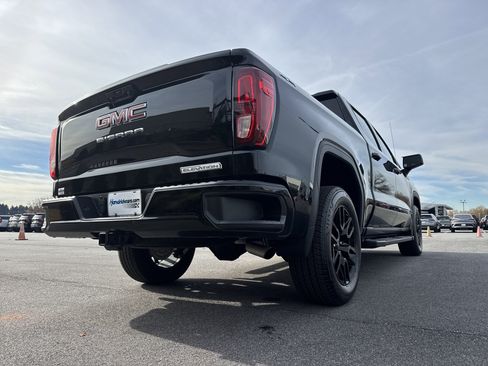 Used 2024 GMC Sierra 1500 Elevation image 10