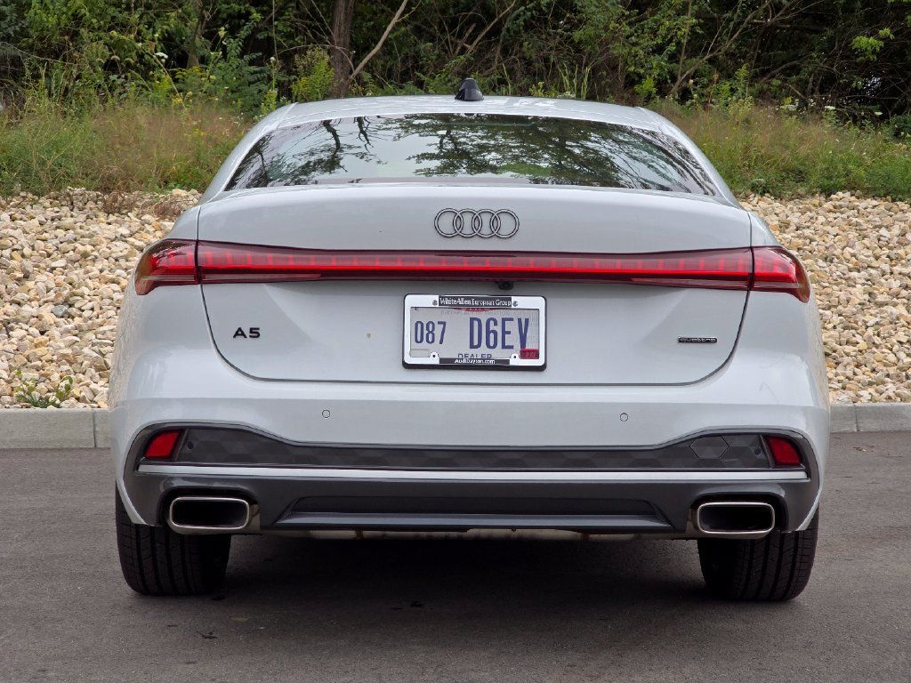 Used 2025 Audi A5 2.0T Premium Plus w/ Premium Plus AWD/4WD image 5