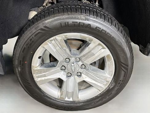 Used 2018 Chevrolet Silverado 1500 Custom w/ Custom Value Package image 31