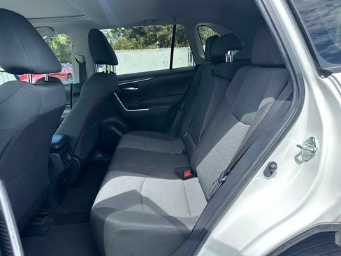 Used 2023 Toyota RAV4 XLE w/ Convenience Package FWD image 9