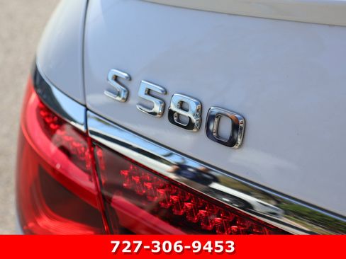 Certified 2025 Mercedes-Benz S 580 4MATIC Sedan image 9