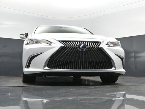Used 2021 Lexus ES 300h w/ Premium Package FWD image 45