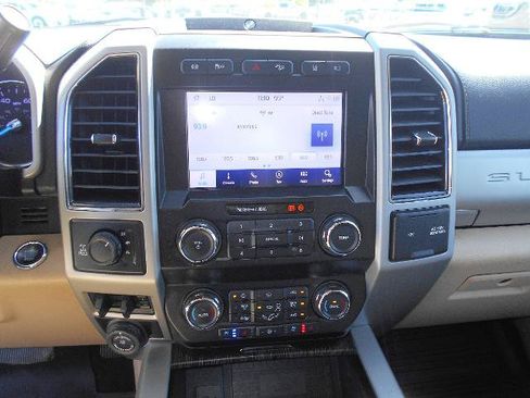 Certified 2020 Ford F250 Lariat w/ Lariat Ultimate Package AWD/4WD image 10