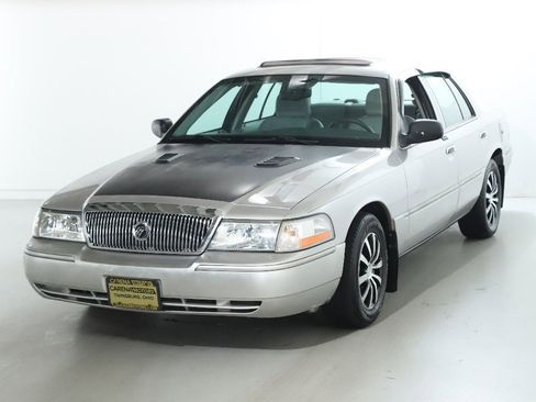 Used 2005 Mercury Grand Marquis LS image 2