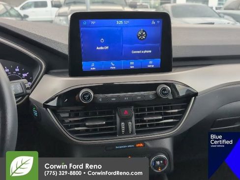 Used 2020 Ford Escape SE image 13