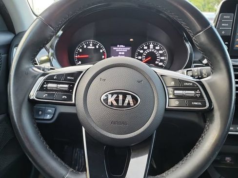 Used 2021 Kia Seltos EX AWD/4WD image 19