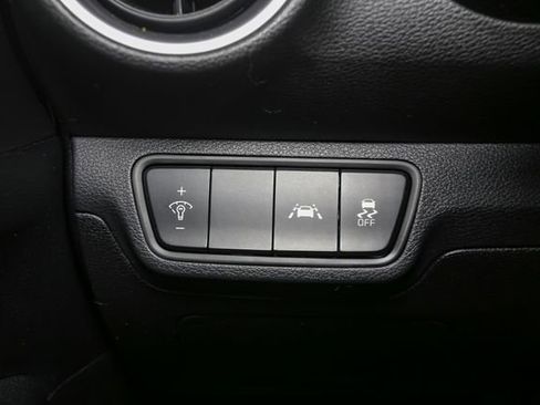 Used 2020 Kia Forte LXS FWD image 29