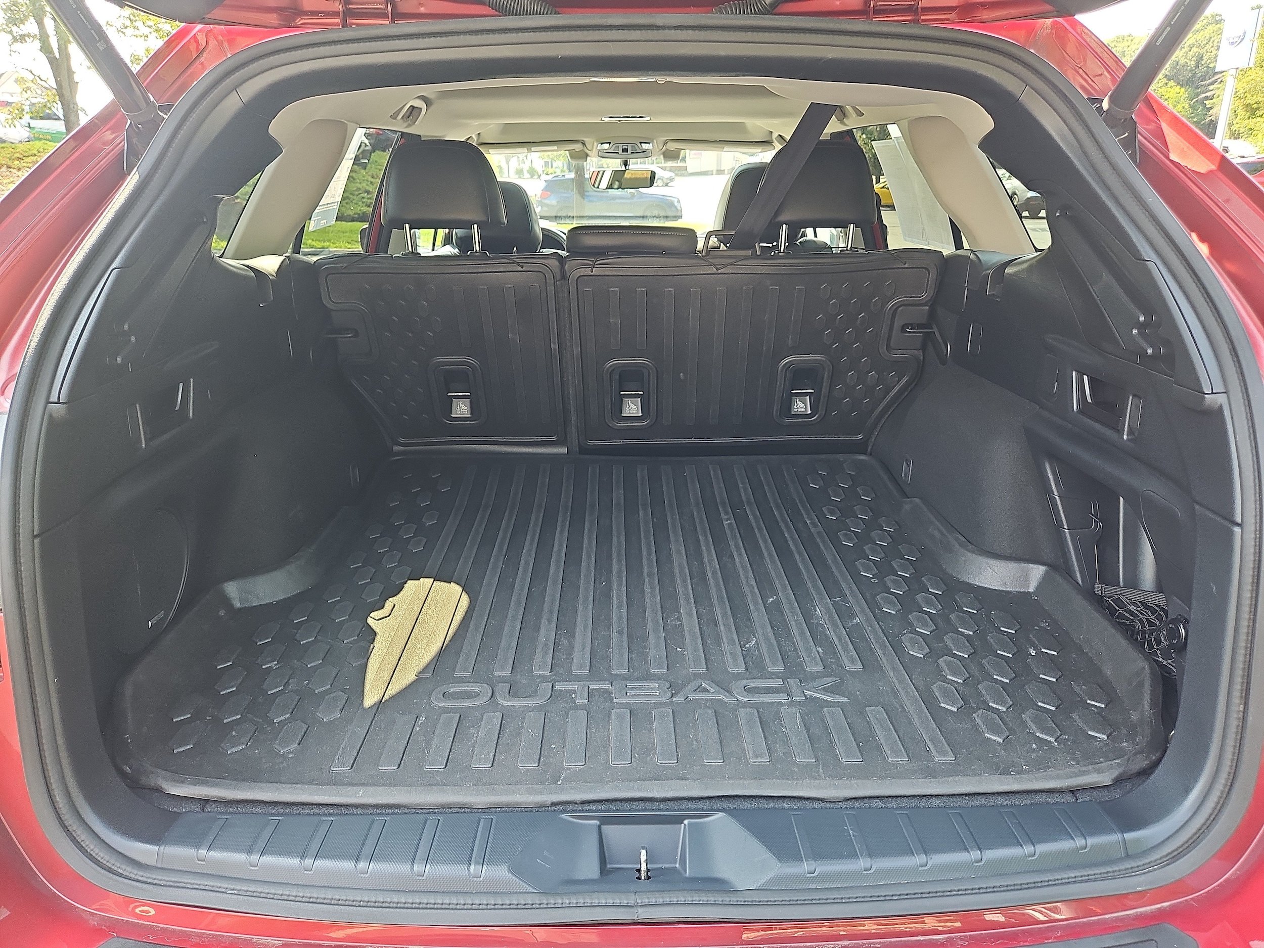 Used 2022 Subaru Outback Limited AWD/4WD image 36