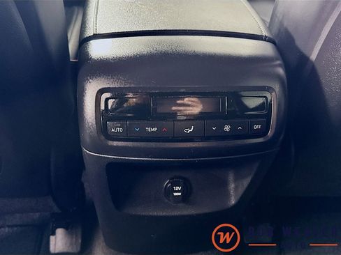 Used 2023 Hyundai Palisade SEL AWD/4WD image 32