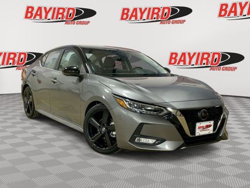 Used 2021 Nissan Sentra SR w/ SR Premium Package image 1