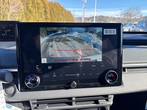 New 2026 Subaru Solterra Premium image 24