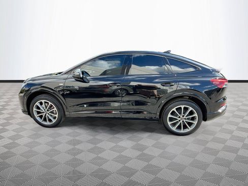 Used 2022 Audi Q4 e-tron Premium Plus AWD/4WD image 4
