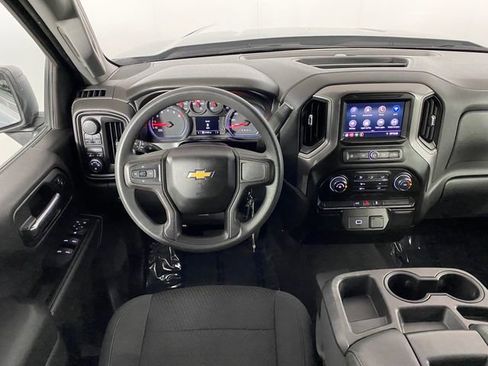 Certified 2020 Chevrolet Silverado 1500 Custom w/ Custom Value Package image 15